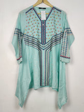 Buy online pre-used pre-loved 100% authentic & Original branded Khaadi (BK-7253) available in Pakistan. Top international brands avilable.
