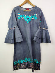 Buy online pre-used pre-loved 100% authentic & Original branded Simrans (BK-725) available in Pakistan. Top international brands avilable.