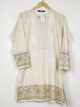 Buy online pre-used pre-loved 100% authentic & Original branded Khaadi (BK-7276) available in Pakistan. Top international brands avilable.