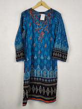 Buy online pre-used pre-loved 100% authentic & Original branded Bin Saeed (BK-7384) available in Pakistan. Top international brands avilable.