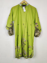 Buy online pre-used pre-loved 100% authentic & Original branded Sana Safinaz (BK-7454) available in Pakistan. Top international brands avilable.