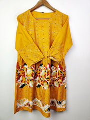 Buy online pre-used pre-loved 100% authentic & Original branded Ak Collection (BK-771) available in Pakistan. Top international brands avilable.