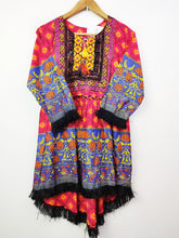 Buy online pre-used pre-loved 100% authentic & Original branded Unknown Brand (BK-777) available in Pakistan. Top international brands avilable.