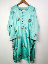 Buy online pre-used pre-loved 100% authentic & Original branded Unknown Brand (BK-795) available in Pakistan. Top international brands avilable.