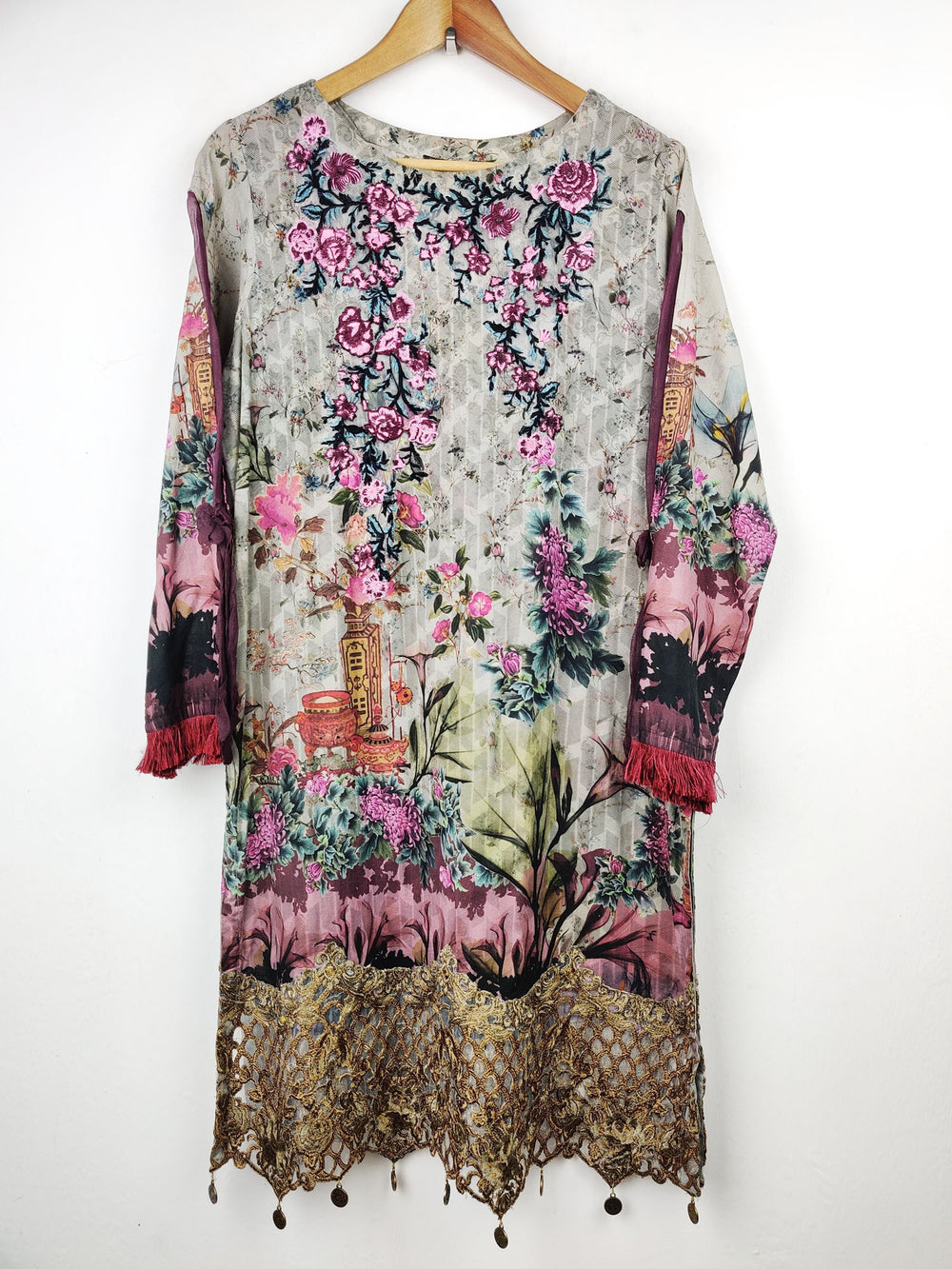 Buy online pre-used pre-loved 100% authentic & Original branded Allys (BK-880) available in Pakistan. Top international brands avilable.