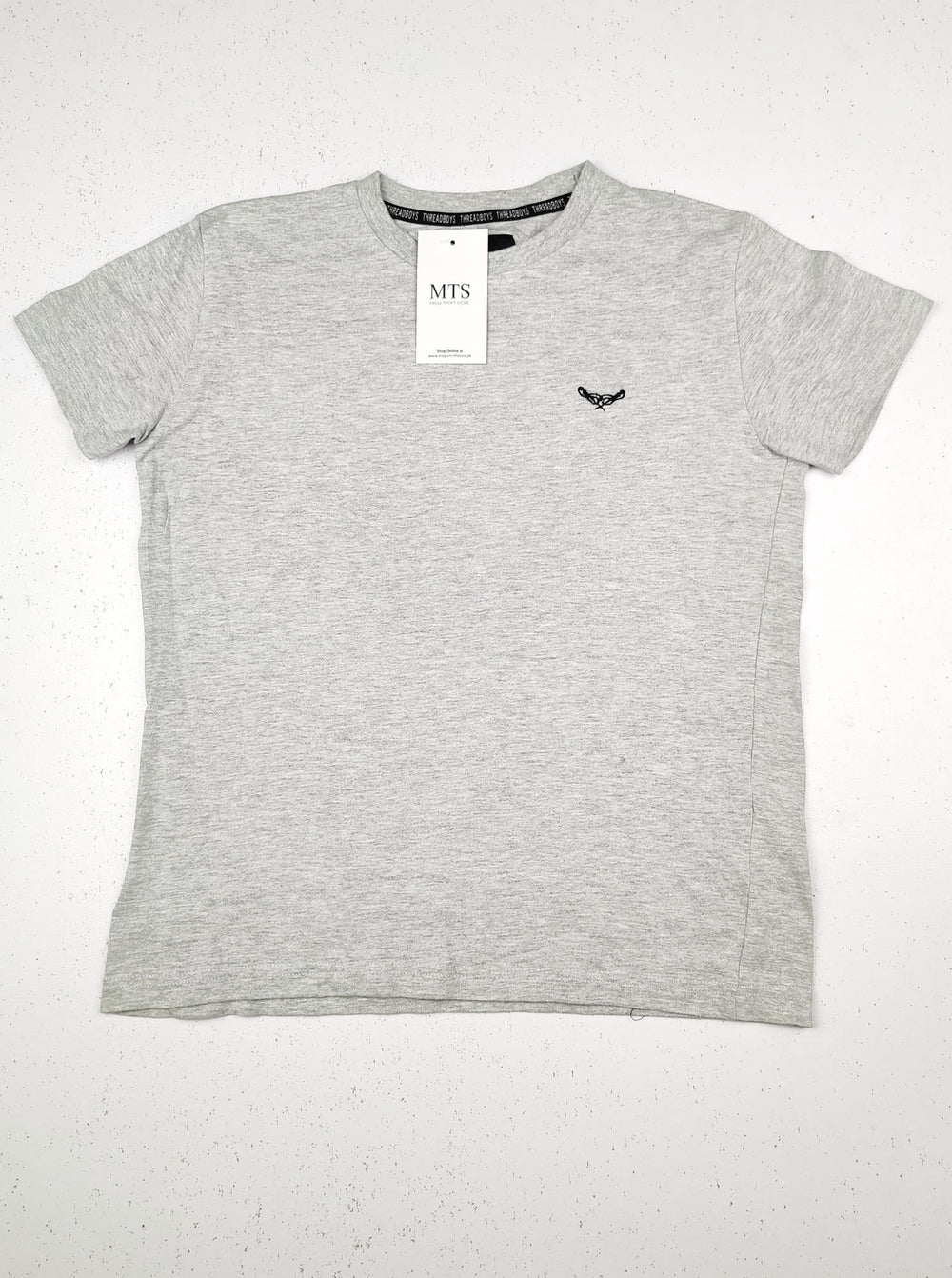 Buy online pre-used pre-loved 100% authentic & Original branded Threadboys (BST-1035) available in Pakistan. Top international brands avilable.