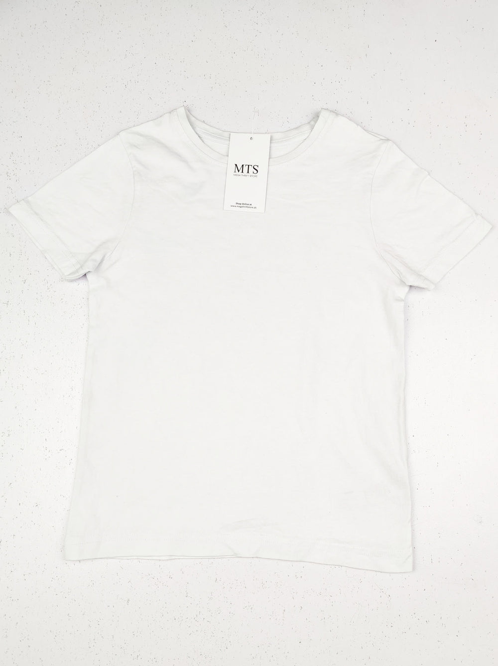 Buy online pre-used pre-loved 100% authentic & Original branded Nutmeg (BST-1103) available in Pakistan. Top international brands avilable.