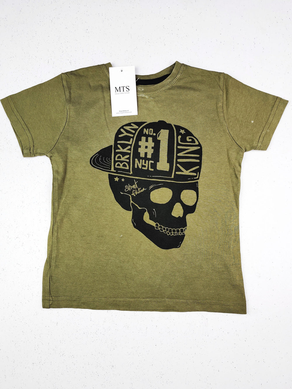 Buy online pre-used pre-loved 100% authentic & Original branded Primark (BST-1149) available in Pakistan. Top international brands avilable.