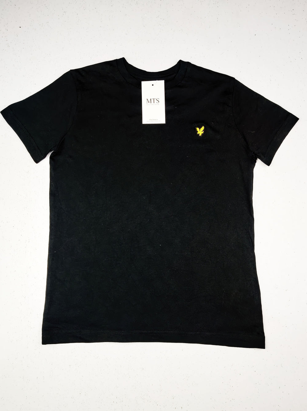 Buy online pre-used pre-loved 100% authentic & Original branded Lyle & Scott (BST-1163) available in Pakistan. Top international brands avilable.