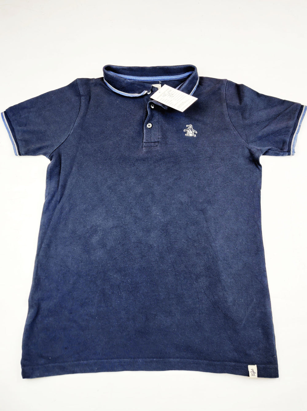 Buy online pre-used pre-loved 100% authentic & Original branded Penguin (BST-1401) available in Pakistan. Top international brands avilable.