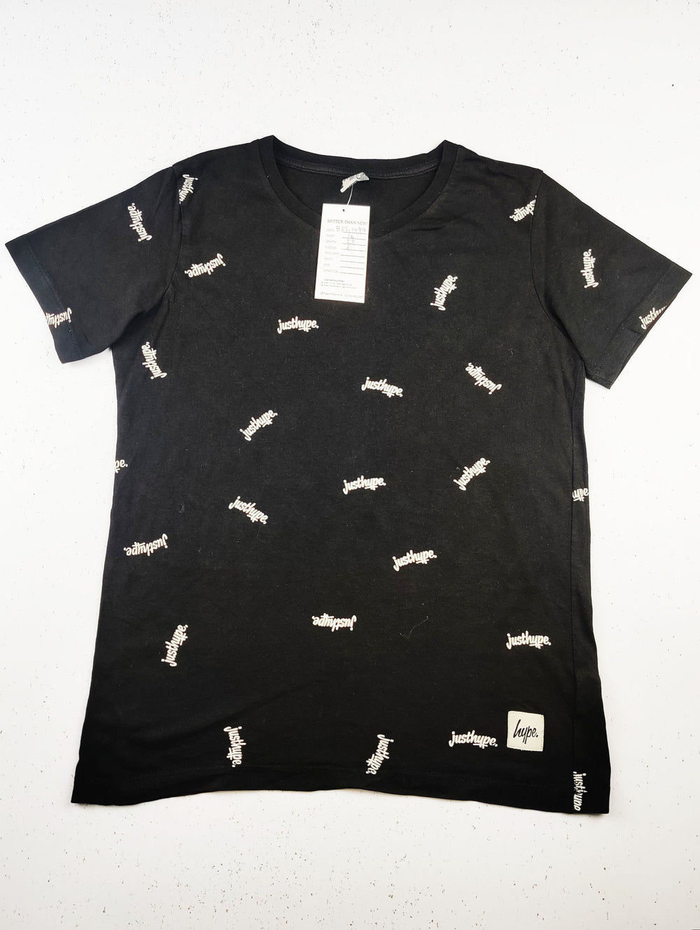 Buy online pre-used pre-loved 100% authentic & Original branded Hupe (BST-1499) available in Pakistan. Top international brands avilable.