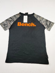 Buy online pre-used pre-loved 100% authentic & Original branded Bench (BST-1743) available in Pakistan. Top international brands avilable.