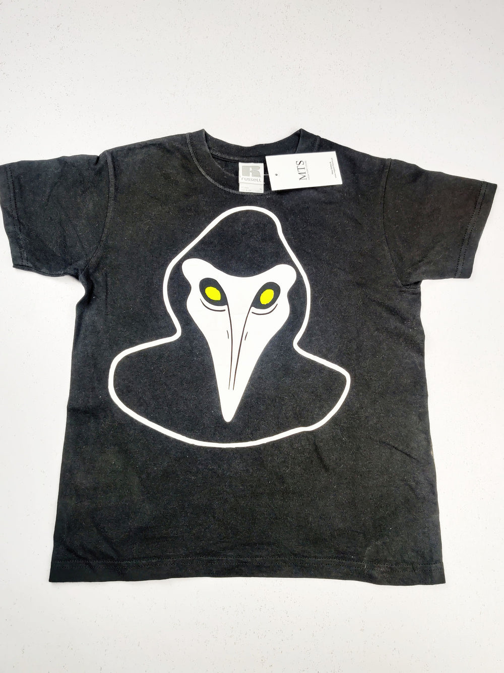 Buy online pre-used pre-loved 100% authentic & Original branded Russell (BST-335) available in Pakistan. Top international brands avilable.