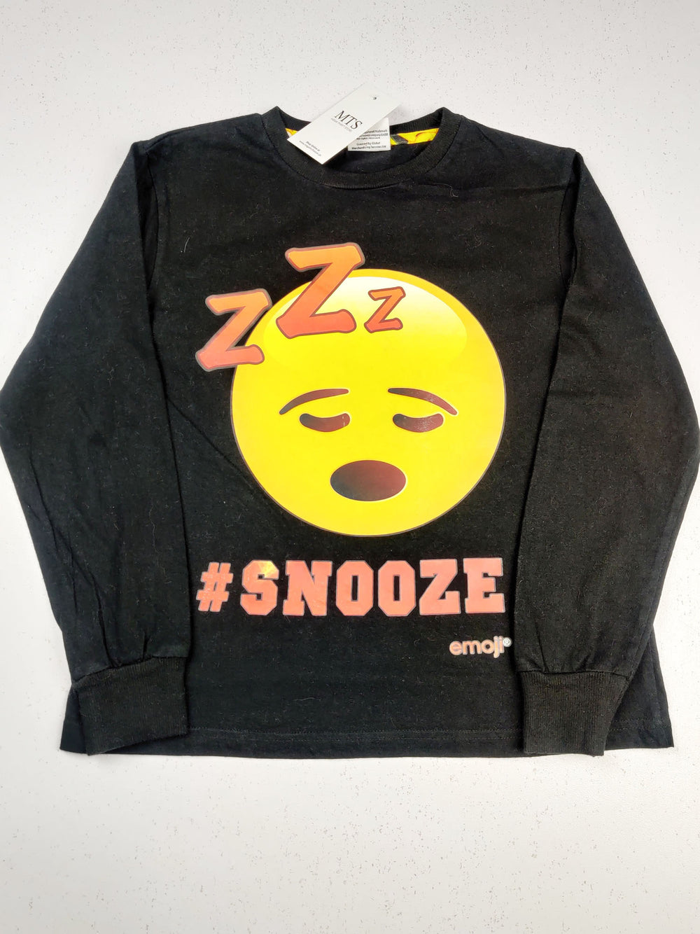 Buy online pre-used pre-loved 100% authentic & Original branded Emoji (BST-346) available in Pakistan. Top international brands avilable.