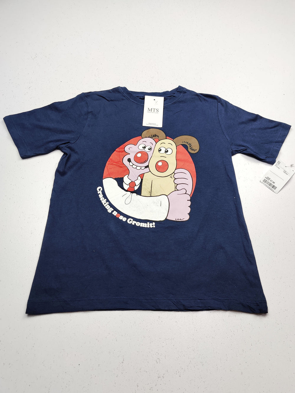 Buy online pre-used pre-loved 100% authentic & Original branded Aardman (BST-45) available in Pakistan. Top international brands avilable.