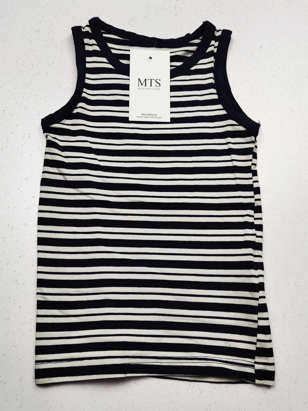 Buy online pre-used pre-loved 100% authentic & Original branded Name It (BST-58) available in Pakistan. Top international brands avilable.