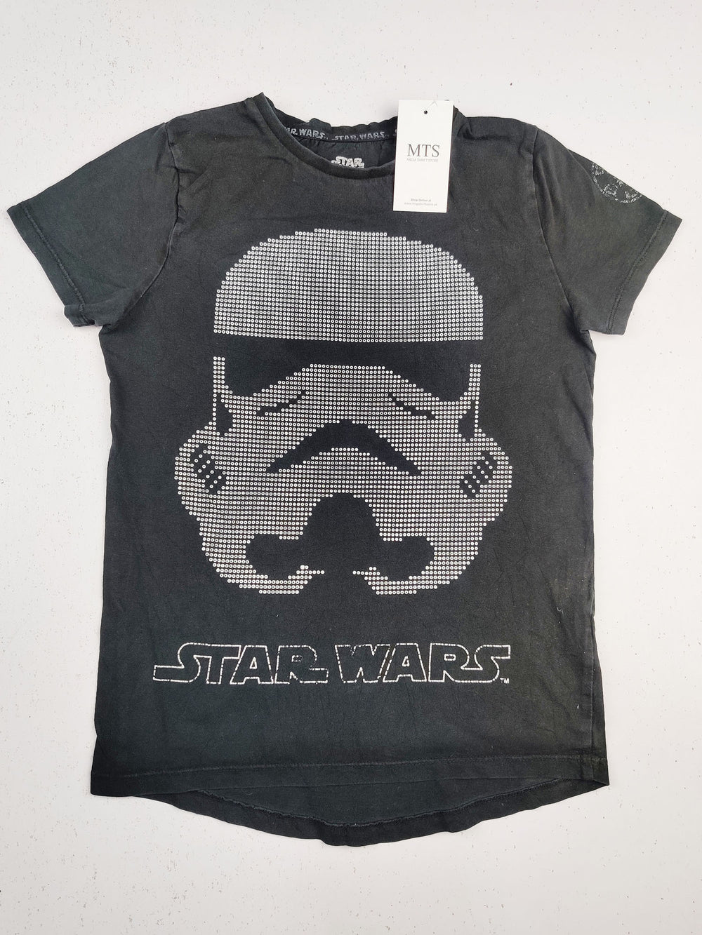 Buy online pre-used pre-loved 100% authentic & Original branded Star Wars (BST-763) available in Pakistan. Top international brands avilable.
