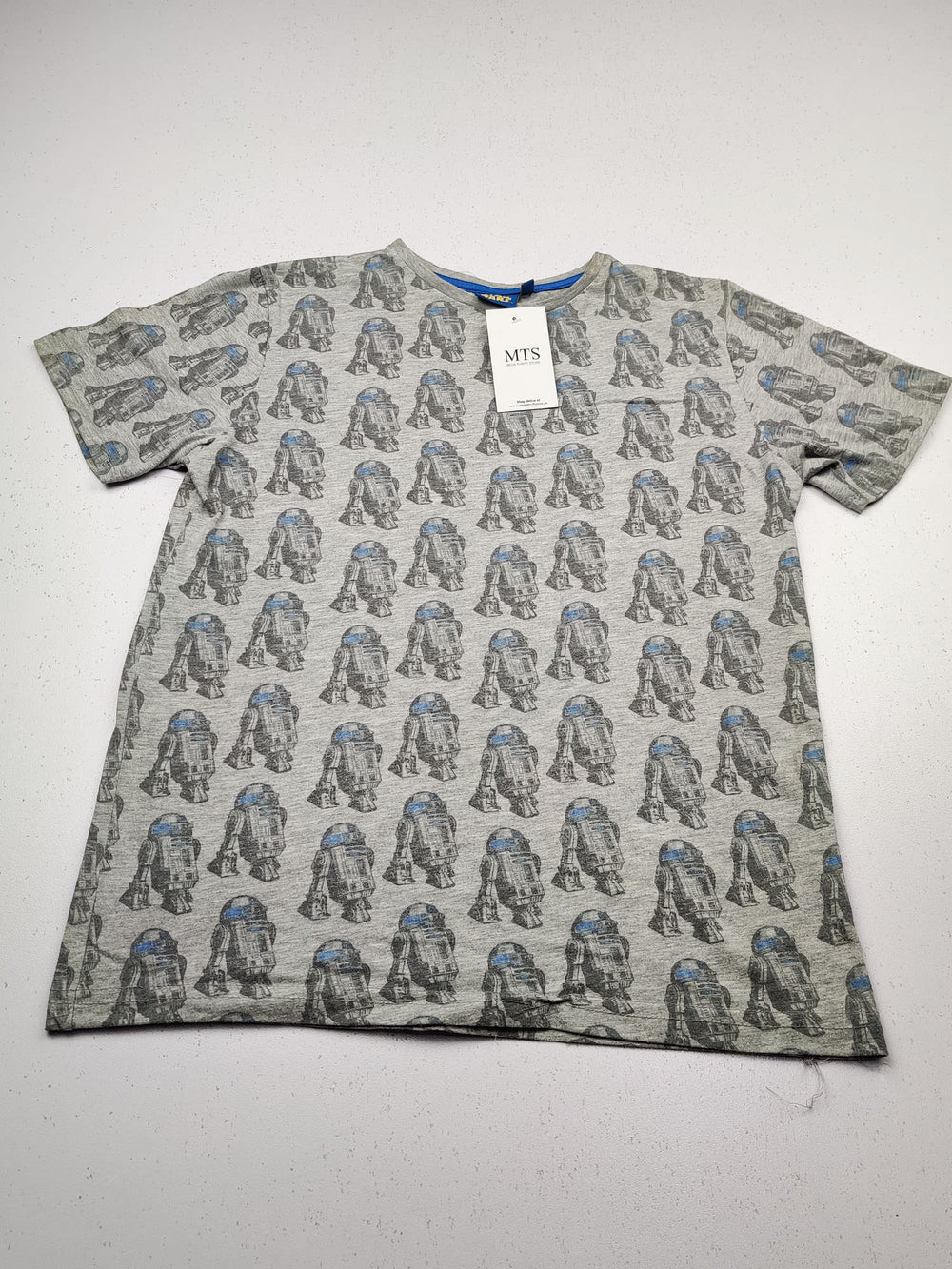 Buy online pre-used pre-loved 100% authentic & Original branded Star Wars (BST-78) available in Pakistan. Top international brands avilable.