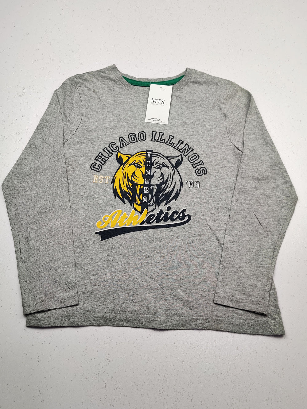 Buy online pre-used pre-loved 100% authentic & Original branded Primark (BST-84) available in Pakistan. Top international brands avilable.