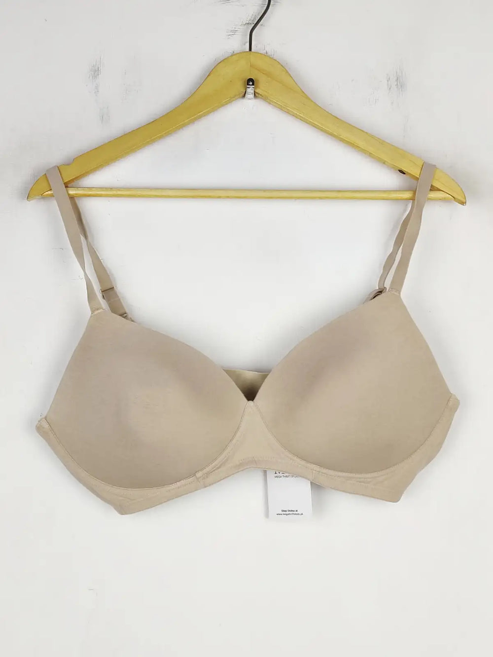 Buy online pre-used pre-loved 100% authentic & Original branded Marks & Spencer (BU-07) available in Pakistan. Top international brands avilable.