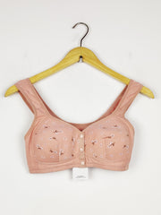 Buy online pre-used pre-loved 100% authentic & Original branded Unknown Brand (BU-1034) available in Pakistan. Top international brands avilable.