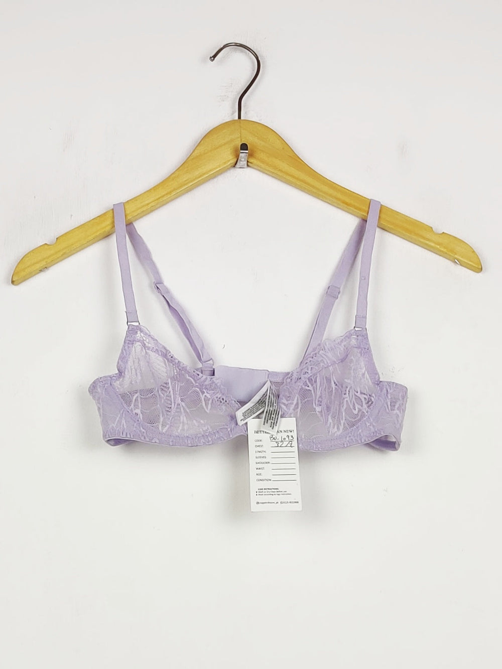 Buy online pre-used pre-loved 100% authentic & Original branded Primark, Uk 32A (BU-1093) available in Pakistan. Top international brands avilable.