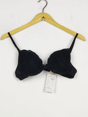 Buy online pre-used pre-loved 100% authentic & Original branded Lasenza, Uk 34B (BU-1130) available in Pakistan. Top international brands avilable.