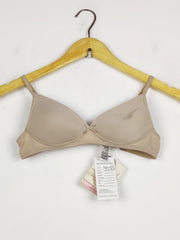 Buy online pre-used pre-loved 100% authentic & Original branded Marks & Spencer, Uk 32Aa (BU-1147) available in Pakistan. Top international brands avilable.