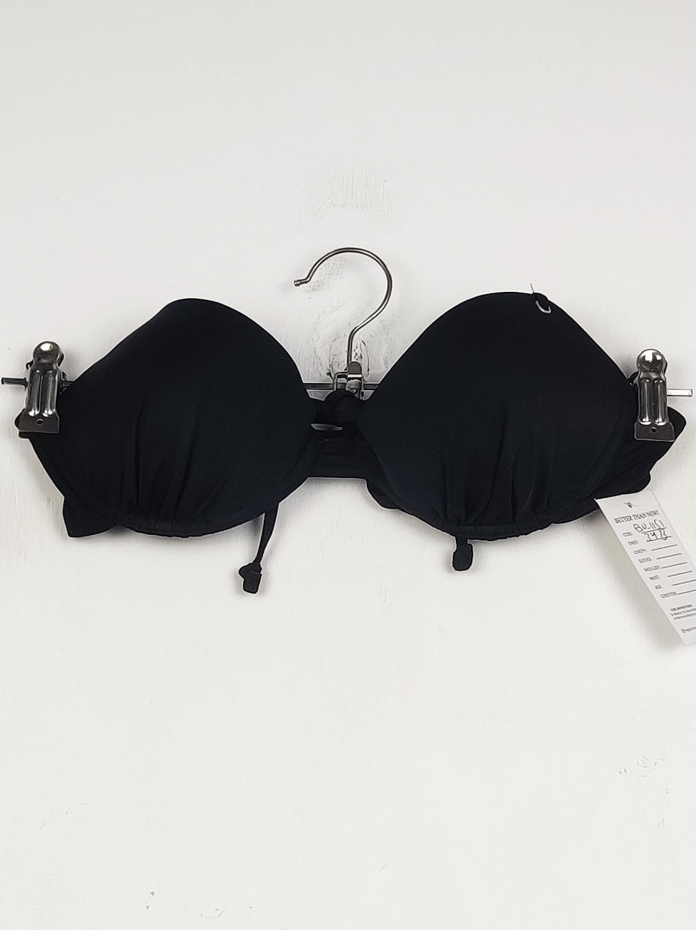 Buy online pre-used pre-loved 100% authentic & Original branded Asos, Uk 34B (BU-1151) available in Pakistan. Top international brands avilable.