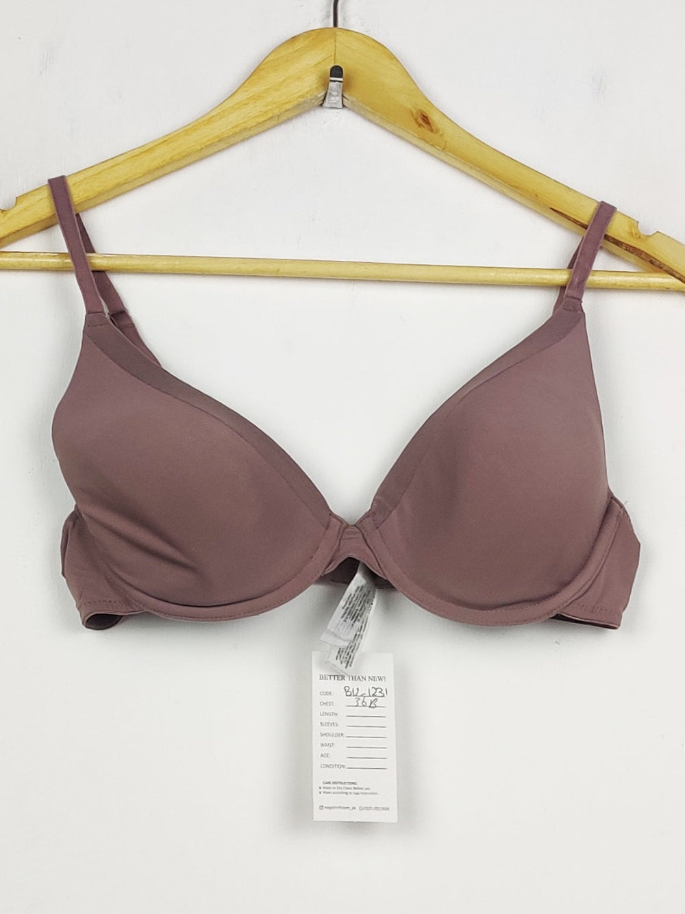 Buy online pre-used pre-loved 100% authentic & Original branded Primark, Uk 36B (BU-1231) available in Pakistan. Top international brands avilable.