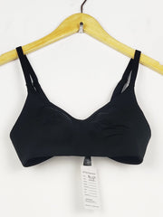 Buy online pre-used pre-loved 100% authentic & Original branded Marks & Spencer, Uk 32B (BU-1240) available in Pakistan. Top international brands avilable.
