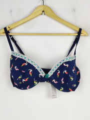 Buy online pre-used pre-loved 100% authentic & Original branded Tu (BU-137) available in Pakistan. Top international brands avilable.