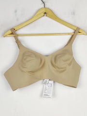 Buy online pre-used pre-loved 100% authentic & Original branded Marks & Spencer (BU-138) available in Pakistan. Top international brands avilable.