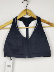 Buy online pre-used pre-loved 100% authentic & Original branded Primark Euro 52 (BU-1487) available in Pakistan. Top international brands avilable.