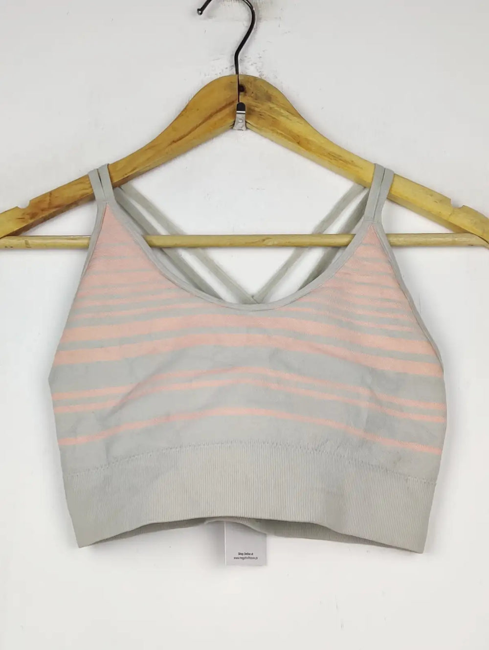 Buy online pre-used pre-loved 100% authentic & Original branded Work Out Euro 42 (BU-1494) available in Pakistan. Top international brands avilable.
