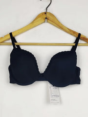 Buy online pre-used pre-loved 100% authentic & Original branded Secret Possessions Euro 90D (BU-1557) available in Pakistan. Top international brands avilable.