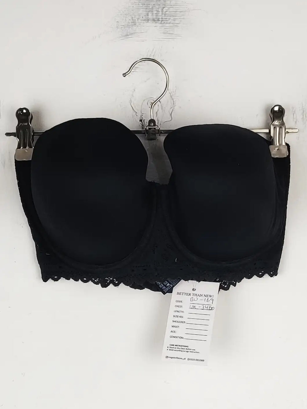 Buy online pre-used pre-loved 100% authentic & Original branded M&S (BU-169) available in Pakistan. Top international brands avilable.