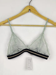 Buy online pre-used pre-loved 100% authentic & Original branded Unknown Brand (BU-1734) available in Pakistan. Top international brands avilable.