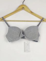 Buy online pre-used pre-loved 100% authentic & Original branded New Look Euro 75B (BU-1823) available in Pakistan. Top international brands avilable.