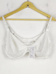 Buy online pre-used pre-loved 100% authentic & Original branded Tu (BU-40) available in Pakistan. Top international brands avilable.