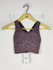 Buy online pre-used pre-loved 100% authentic & Original branded Work Out (BU-419) available in Pakistan. Top international brands avilable.