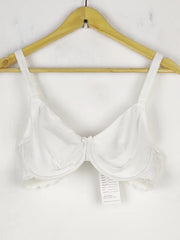 Buy online pre-used pre-loved 100% authentic & Original branded Marks & Spencer , Uk 40C (BU-452) available in Pakistan. Top international brands avilable.