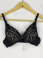 Buy online pre-used pre-loved 100% authentic & Original branded Secret Possessions , Uk 32B (BU-473) available in Pakistan. Top international brands avilable.