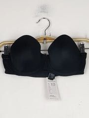 Buy online pre-used pre-loved 100% authentic & Original branded Marks & Spencer, Uk 34C (BU-587) available in Pakistan. Top international brands avilable.
