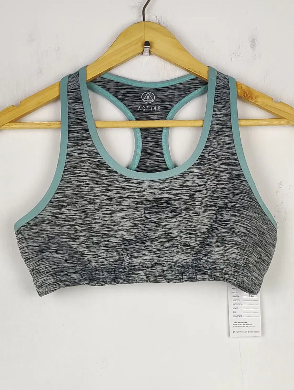 Buy online pre-used pre-loved 100% authentic & Original branded Missguided , Uk 12 (BU-588) available in Pakistan. Top international brands avilable.