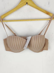Buy online pre-used pre-loved 100% authentic & Original branded Selmark , Uk 34B (BU-620) available in Pakistan. Top international brands avilable.