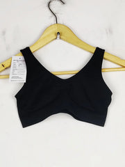 Buy online pre-used pre-loved 100% authentic & Original branded Unknown Brand (BU-77) available in Pakistan. Top international brands avilable.