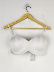 Buy online pre-used pre-loved 100% authentic & Original branded Pretty Polly, Uk 40C (BU-780) available in Pakistan. Top international brands avilable.