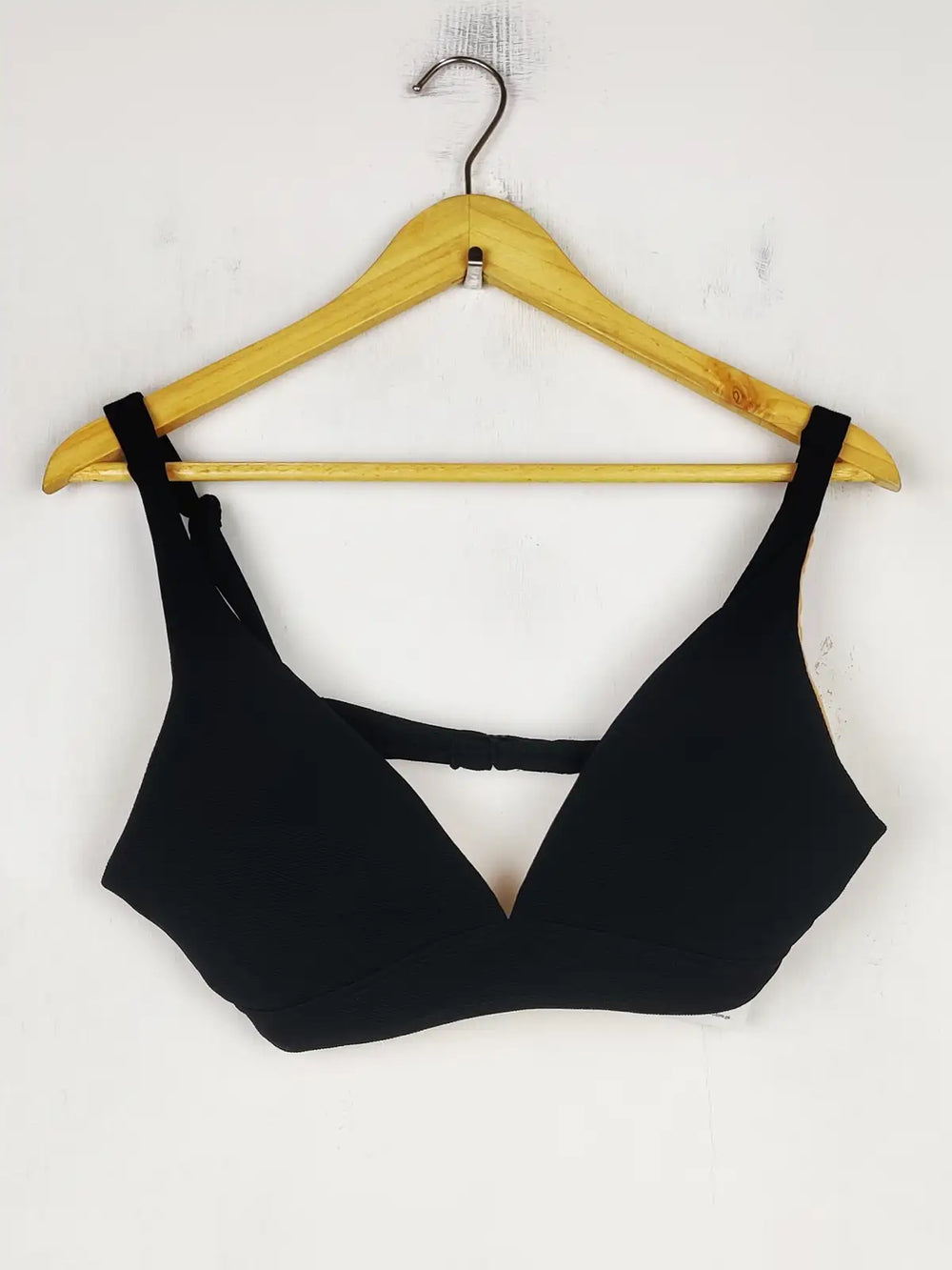 Buy online pre-used pre-loved 100% authentic & Original branded Primark, Uk 10 (BU-844) available in Pakistan. Top international brands avilable.