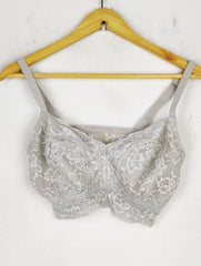 Buy online pre-used pre-loved 100% authentic & Original branded Marks & Spencer , Uk 16 (BU-877) available in Pakistan. Top international brands avilable.